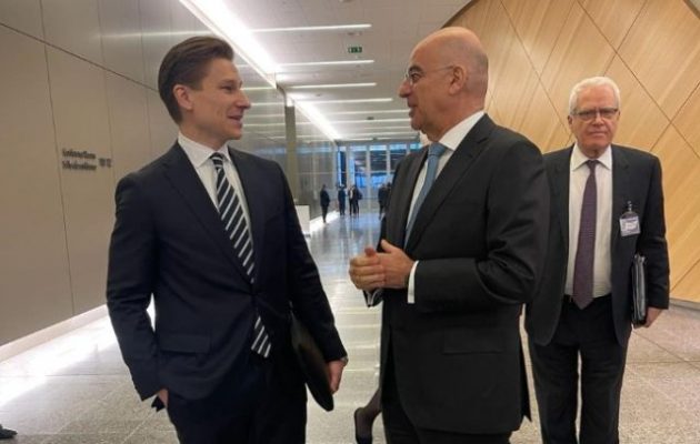 Ο Νίκος Δένδιας στη Φινλανδία στις 27 Φεβρουαρίου για το «φιλανδικό μοντέλο στρατιωτικής θητείας»