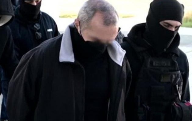 Κολωνός: Προκλητικός ο Μίχος – Δήλωσε «ερωτευμένος» με την 12χρονη που εξέδιδε και αποπλανούσε