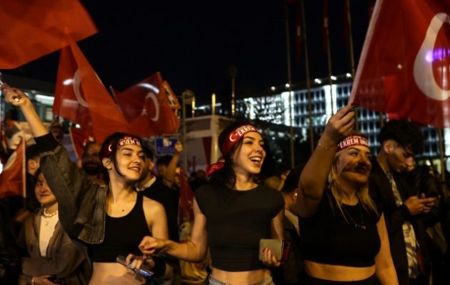 Τουρκία-Δημοτικές εκλογές: Σαρωτική νίκη της αντιπολίτευσης και μεγάλη ήττα Ερντογάν – Αλλάζει το πολιτικό σκηνικό