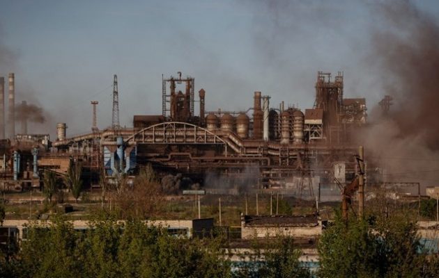 Οι Ρώσοι χτύπησαν δύο ενεργειακές εγκαταστάσεις στη νότια Ουκρανία