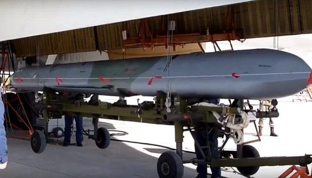 Βρετανικές Υπηρεσίες: Οι Ρώσοι «πειράζουν» τους πυραύλους Kh-101