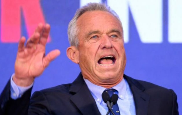 New York Times: Ένα σκουλήκι έφαγε μέρος του εγκεφάλου του Ρόμπερτ Κένεντι Τζούνιορ