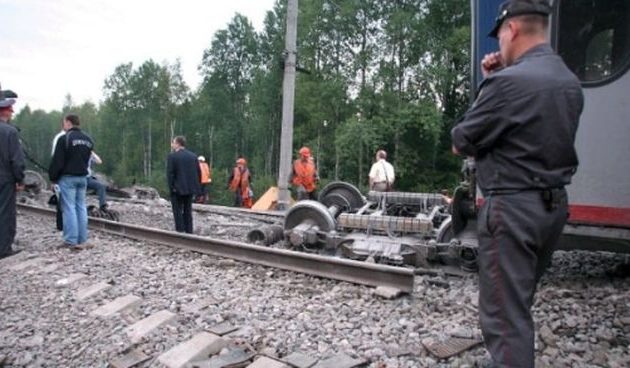 Ρωσία: Εκτροχιάστηκε εμπορική αμαξοστοιχία – «Σαμποτάζ» βλέπουν τα ΜΜΕ