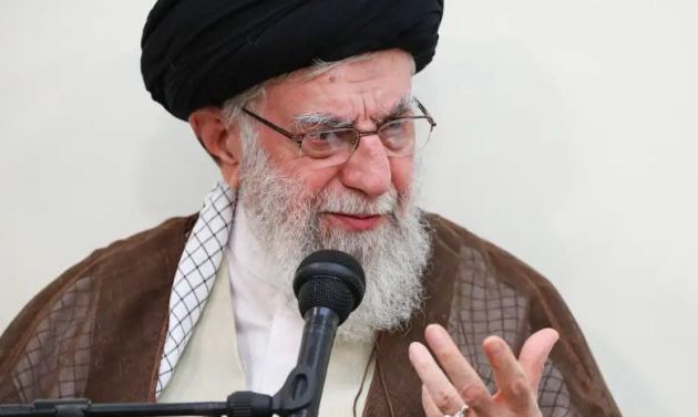 Αγιατολάχ Αλί Χαμενεΐ: Η παρέμβαση των ΗΠΑ αποτελεί απόδειξη της «αδυναμίας και ανικανότητας» του Ισραήλ