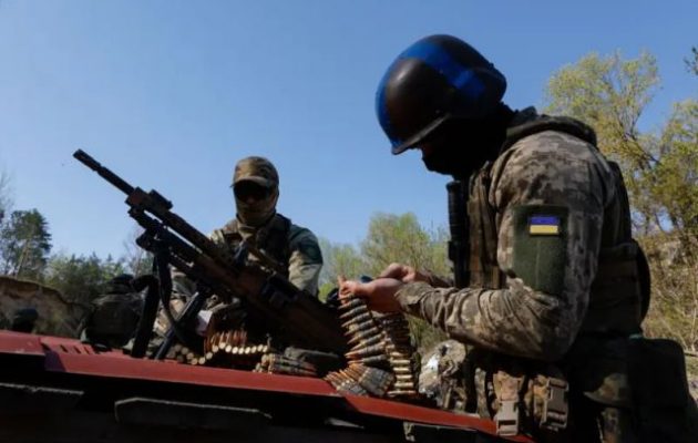 «Η Ουκρανία θα χρειαστεί να εκχωρήσει εδάφη αν θέλει ειρήνη», λέει ο υπουργός Άμυνας της Σλοβακίας