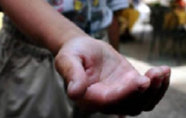 Γιατί η επαιτεία μπορεί να θεωρηθεί αντίθετη στις αρχές της δημοκρατίας