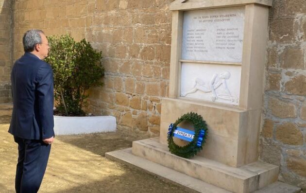 Κύπρος: Ο Σωκ. Φάμελλος στα Φυλακισμένα Μνήματα και στον Τύμβο της Μακεδονίτισσας – Τιμή στους αγωνιστές της ελευθερίας με στίχους του Παλληκαρίδη