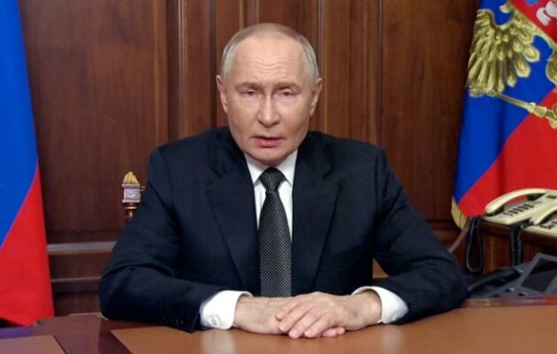 Βλ. Πούτιν: «Tο μοντέλο της φιλελεύθερης παγκοσμιοποίησης γίνεται ξεπερασμένο»