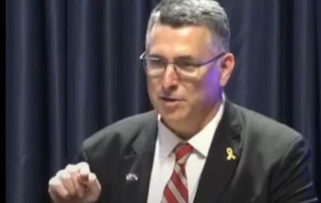 ΥΠΕΞ Ισραήλ για ισλαμιστικό καθεστώς Συρίας: Ο Γκολάνι και οι άνδρες του «ήταν τζιχαντιστές και παραμένουν τζιχαντιστές, ακόμα κι αν τώρα φορούν κοστούμια»