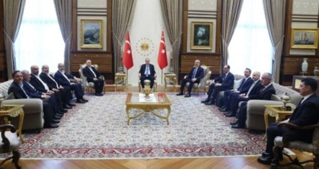 Ο Ερντογάν συναντήθηκε με αντιπροσωπεία της Χαμάς στην Άγκυρα