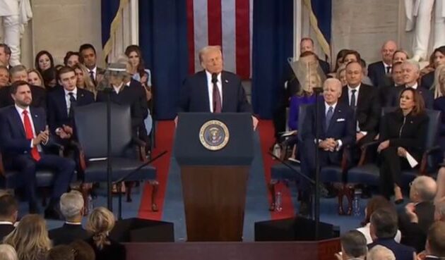 Ο Τραμπ υποσχέθηκε «νέα εποχή εθνικής επιτυχίας» και διαβεβαίωσε πως η «παρακμή της Αμερικής τελείωσε»