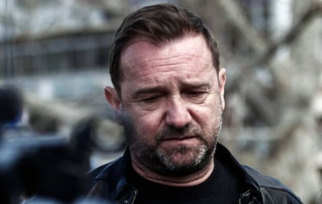 «Δεν πέθαναν από τη φωτιά»: Ο πατέρας των διδύμων στα Τέμπη αμφισβητεί το πόρισμα