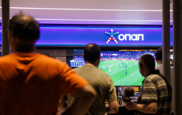 Το κυριακάτικο ντέρμπι ΑΕΚ-Ολυμπιακός στο Πάμε Στοίχημα Football Party by Gazzetta – Μοναδική εμπειρία και πλούσια δώρα για τους φιλάθλους στα καταστήματα ΟΠΑΠ