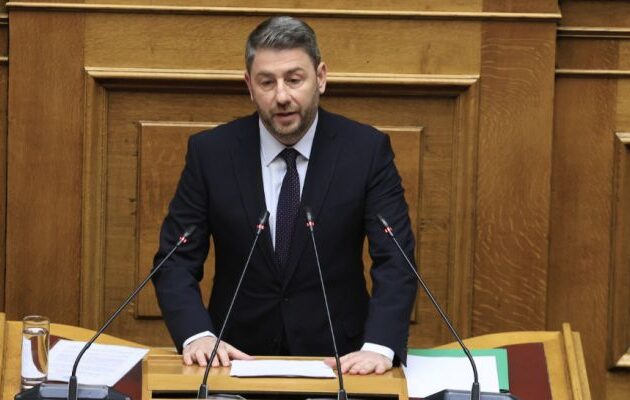 Νίκος Ανδρουλάκης: Ο Μητσοτάκης κρύβεται πίσω από Fake News για να συγκαλύψει τις ευθύνες του στα Τέμπη