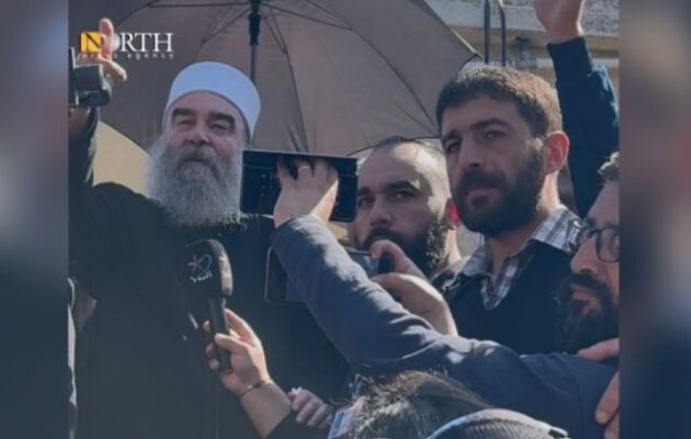 Συρία: Ο ηγέτης των Δρούζων στη Σουέιντα υπογραμμίζει την απόρριψη της συνταγματικής διακήρυξης