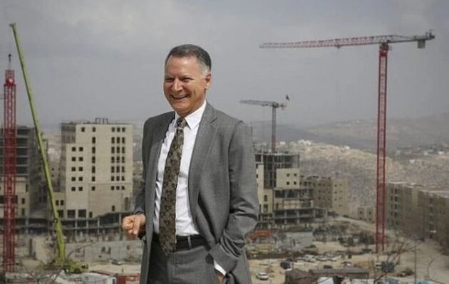 200 αμερικανικές οικογένειες μηνύουν Παλαιστίνιο δισεκατομμυριούχο: «Βοήθησε τη Χαμάς»