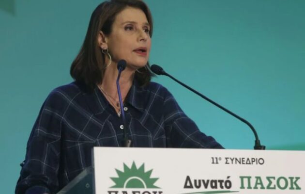 ΠΑΣΟΚ: Αναστολή κομματικής ιδιότητας η «ποινή» για την Κατερίνα Μπατζελή