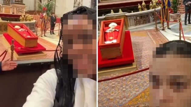 Χριστιανικά «γίδια» τραβάνε «σέλφι» με τον νεκρό Πάπα – Ασεβείς θρησκόληπτοι νεκρολάτρες