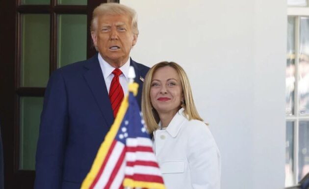 Ντόναλντ Τραμπ: «Θα υπάρξει εμπορική συμφωνία, σίγουρα» – Τζόρτζια Μελόνι: «Να ξανακάνουμε τη Δύση σπουδαία»