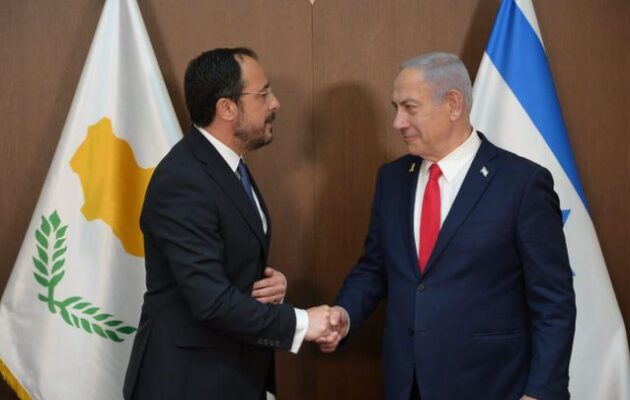 Ο Νετανιάχου με ενθουσιασμό συνάντησε τον Χριστοδουλίδη στην Ιερουσαλήμ – Ο Ισραηλινός ζήτησε τη σύγκλιση της Τριμερούς με την Ελλάδα