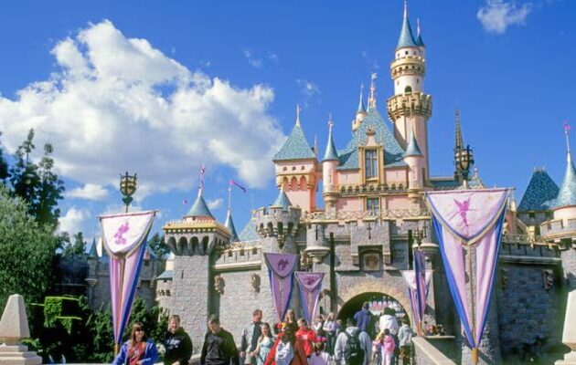 Η Disney στα Εμιράτα (ΗΑΕ): Το Disneyland Abu Dhabi θα ανοίξει στο νησί Γιας