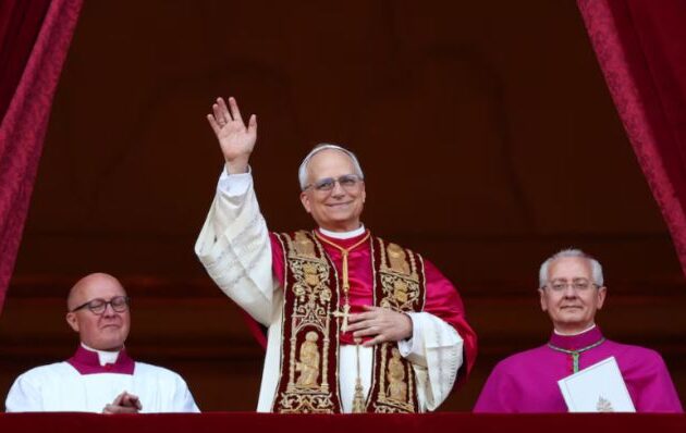 Πάπας Λέων ΙΔ΄ (Leo XIV) – Ποιος είναι ο πρώτος Αμερικανός ποντίφικας