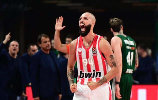 Πρωταθλητής ο Ολυμπιακός – Κατατρόπωσε τον Παναθηναϊκό 85-71