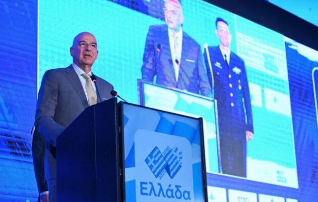 «Η ανάγκη μας υποχρεώνει να πετύχουμε»: Ο Νίκος Δένδιας σκιαγραφεί το μέλλον της ελληνικής άμυνας