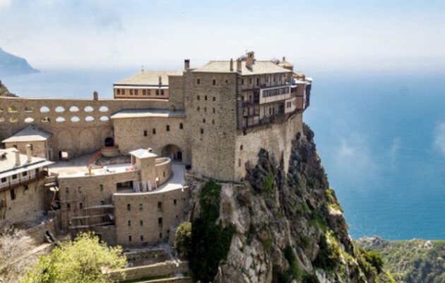 Σεισμός 5,3 Ρίχτερ στο Άγιον Όρος – Ζημιές σε μονές, σε επιφυλακή οι Αρχές, σε προσευχή οι μοναχοί