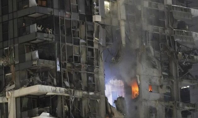 Ισραήλ 63 τραυματίες: Καταστροφές και θύματα από ιρανικούς πυραύλους στο Τελ Αβίβ – Κλιμακώνεται η σύγκρουση