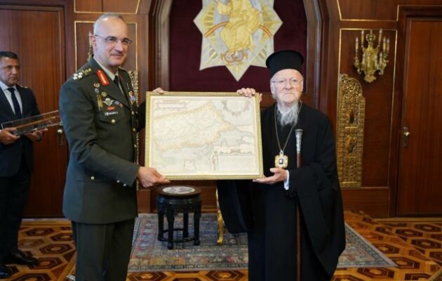 Ούτε από ιστορία, ούτε από γεωγραφία «κατέχουν» οι βάρβαροι μιγάδες Τούρκοι – Οι αμόρφωτοι δημιούργησαν θέμα για ένα χάρτη και η ελληνική απάντηση