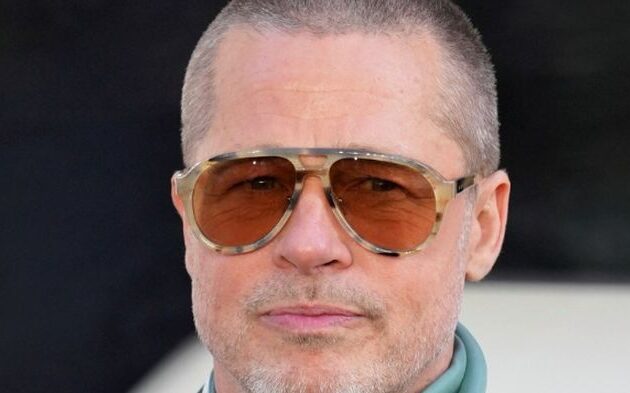 Ο Μπραντ Πιτ είπε ότι δεν έχει «πάει» ποτέ με άνδρα