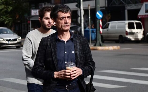 Ο Νίκος Καρανίκας αποχώρησε από το «μόρφωμα» του Κασσελάκη καταγγέλλοντας τη «φράξια» της «πασπ ασοεε»