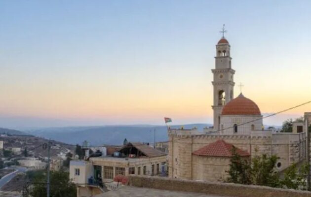 Επίθεση Εβραίων εποίκων κατά χριστιανικού χωριού στη Δυτική Όχθη