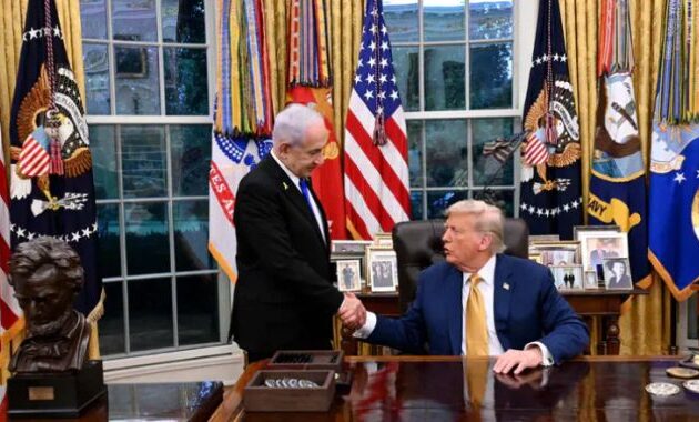 Ντόναλντ Τραμπ: «Η Χαμάς θέλει να πεθάνει αντί να συνάψει συμφωνία, το Ισραήλ πρέπει να εξαλείψει τη Χαμάς»