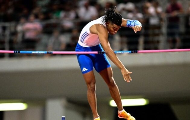 Βαλκανικό 2025: Χρυσό μετάλλιο ο Καραλής στο επί κοντώ – Συνέτριψε το ρεκόρ αγώνων με 5.92μ