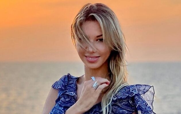 Πέθανε η Αλεξάνδρα Νικολαΐδου, σύντροφος του Ντέμη Νικολαΐδη,  σε ηλικία 41 ετών