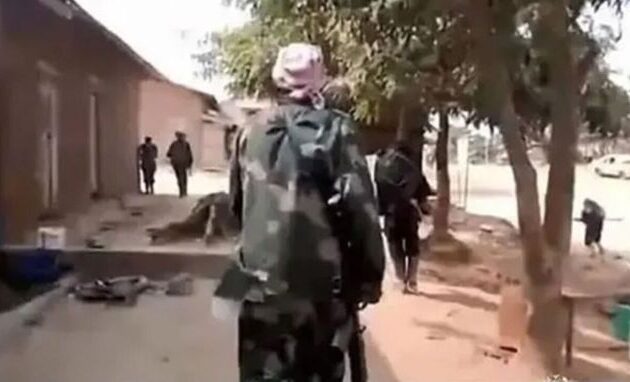 Φρικιαστική σφαγή με ματσέτες αποδεικνύει ότι το Ισλαμικό Κράτος παραμένει ενεργό και απειλητικό, προειδοποιεί ειδικός