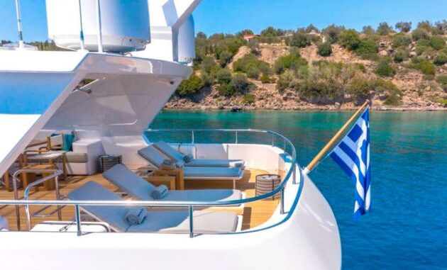 Εθνική διάσταση Θαλασσίων Πάρκων και YACHTING: Η αγκυροβολία δεν καταστρέφει – Η απαγόρευση καταστρέφει