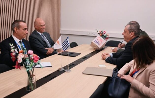 Δένδιας-Πάλμας: Στρατηγική συνεργασία και αναβάθμιση βάσεων στην Κύπρο – Παράνομη κράτηση Ελληνοκυπρίων στα Κατεχόμενα