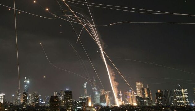 Το ρολόι μετρά αντίστροφα: Το Ισραήλ κινείται προς νέα αντιπαράθεση με το Ιράν