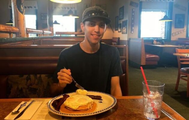 Δολοφονία Τσάρλι Κερκ: Ποιες δυνάμεις ριζοσπαστικοποίησαν τον Τάιλερ Ρόμπινσον