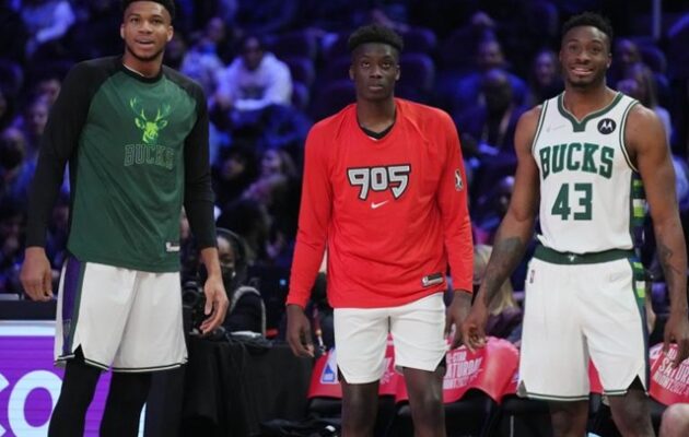 Μιλγουόκι Μπακς: Οικογενειακή υπόθεση των Αντετοκούνμπο – Μετά το Γιάννη και τον Θανάση υπέγραψε και ο Άλεξ