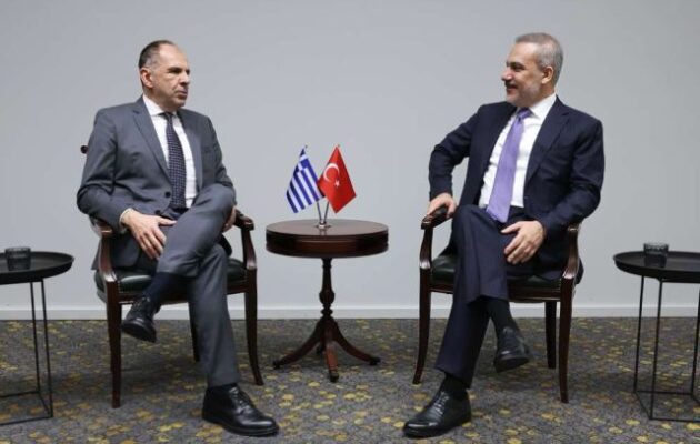 Ο Γεραπετρίτης είπε στον Φιντάν την ελληνική εθνική γραμμή για τη μία και μοναδική ελληνοτουρκική διαφορά