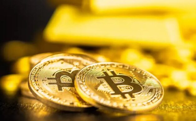 DW: Γιατί όλοι αγοράζουν χρυσό και bitcoin;