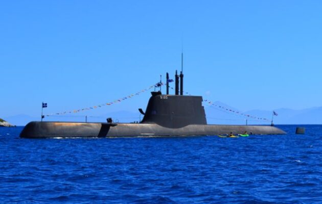  Η Ελλάδα αγοράζει τέσσερα (4) νέα σύγχρονα υποβρύχια.