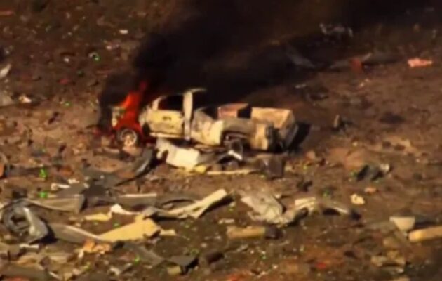 ΗΠΑ: Τρομακτική έκρηξη σε εργοστάσιο πυρομαχικών στο Τενεσί – Πολλοί νεκροί και αγνοούμενοι