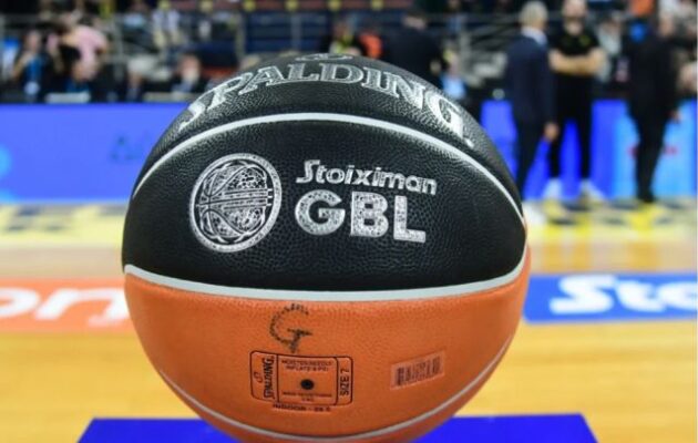 Παραιτήθηκε ο αθλητικός δικαστής του ΕΣΑΚΕ μετά την καταγγελία του Ολυμπιακού για οπαδική συμπεριφορά