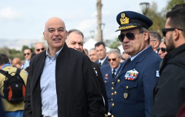 Νίκος Δένδιας: Η Πολεμική Αεροπορία αλλάζει εποχή με τεράστιες δυνατότητες (βίντεο)