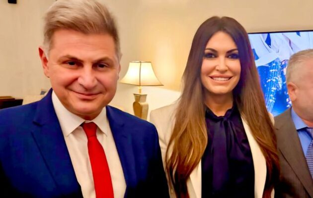 Νικόλας Φαραντούρης: «Η Ελλάδα μπορεί να γίνει γέφυρα για να σπάσει η αμηχανία ΕΕ-ΗΠΑ και να διαδραματίσει ρόλο στην ενεργειακή ασφάλεια της Ευρώπης»